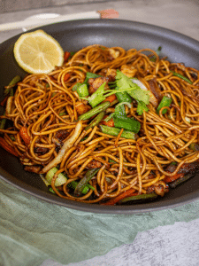 chowmein in nepali style (1)