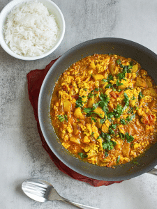 Scrambled potato and egg curry